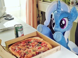 Size: 1024x768 | Tagged: safe, artist:nekokevin, character:trixie, species:pony, species:unicorn, can, female, food, irl, mare, photo, pizza, pizza box, plushie, raised hoof, sitting, smiling, solo, underhoof