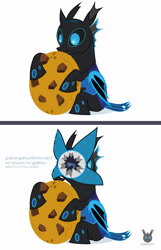 Size: 1820x2820 | Tagged: safe, artist:wheatley r.h., derpibooru original, oc, oc only, oc:w. rhinestone eyes, species:changeling, species:pony, 2 panel comic, angry, bat wings, blue changeling, changeling oc, chocolate chip cookies, comic, cookie, demogorgon, food, giant cookie, happy, holding, honeypot changeling, male, simple background, solo, spanish, stallion, vector, watermark, white background, wings