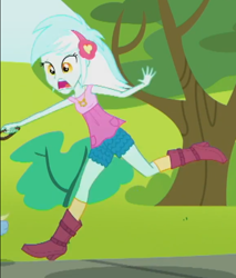 Size: 580x680 | Tagged: safe, screencap, character:lyra heartstrings, episode:epic fails, eqg summertime shorts, g4, my little pony:equestria girls, cropped, solo