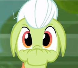 Size: 396x344 | Tagged: safe, screencap, character:granny smith, species:earth pony, species:pony, episode:apple family reunion, g4, my little pony: friendship is magic, bust, cropped, faec, female, mare, portrait, scrunchy face