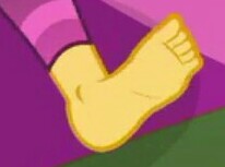 Size: 206x153 | Tagged: safe, screencap, character:sunset shimmer, episode:wake up!, g4, my little pony:equestria girls, cropped, feet, foot focus, legs, pictures of legs, wake up!: rainbow dash