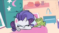 Size: 1228x693 | Tagged: safe, screencap, character:gummy, character:rarity, species:pony, species:unicorn, episode:bad thing no. 3, g4.5, my little pony:pony life, spoiler:pony life s01e05, alligator
