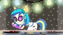 Size: 602x336 | Tagged: safe, screencap, character:dj pon-3, character:vinyl scratch, equestria girls:rainbow rocks, g4, my little pony:equestria girls, solo, turntable
