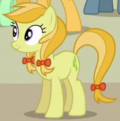 Size: 260x263 | Tagged: safe, screencap, character:jonagold, species:earth pony, species:pony, episode:apple family reunion, g4, my little pony: friendship is magic, apple family member, background pony, bow, cropped, female, hair bow, mare, solo focus, tail bow