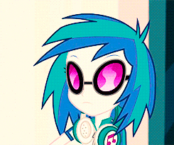 Size: 245x205 | Tagged: safe, screencap, character:dj pon-3, character:vinyl scratch, episode:music to my ears, equestria girls:rainbow rocks, g4, my little pony:equestria girls, animated, canterlot city, car, solo, thunderbass