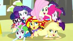 Size: 1920x1080 | Tagged: safe, screencap, character:applejack, character:fluttershy, character:pinkie pie, character:rainbow dash, character:rarity, character:sunset shimmer, character:twilight sparkle, episode:epic fails, eqg summertime shorts, g4, my little pony:equestria girls