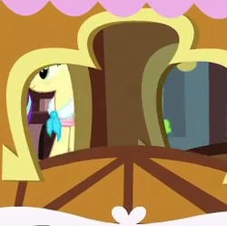 Size: 258x257 | Tagged: safe, screencap, character:chickadee, character:ms. peachbottom, episode:uncommon bond, g4, my little pony: friendship is magic, cropped, solo, train