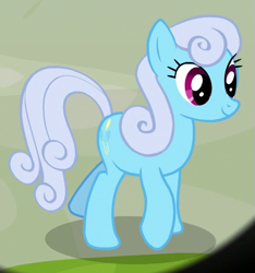 Size: 565x604 | Tagged: safe, screencap, character:linky, character:shoeshine, species:earth pony, species:pony, episode:the maud couple, g4, my little pony: friendship is magic, animation error, cropped, female, mare, solo, wrong cutie mark