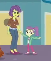 Size: 179x214 | Tagged: safe, screencap, character:victoria, equestria girls:rollercoaster of friendship, g4, my little pony:equestria girls, cropped, female, lily pad (equestria girls), mother and daughter, picture for breezies, victoria