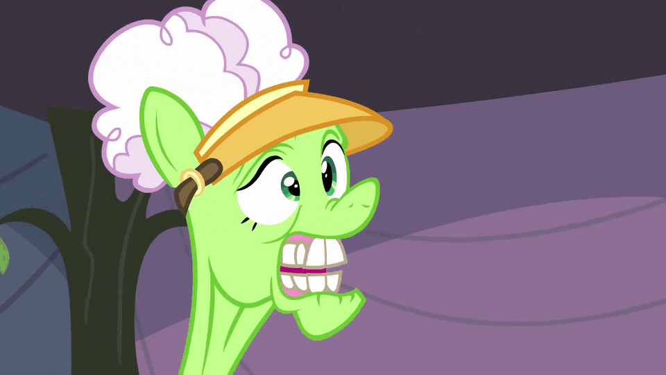 Size: 960x540 | Tagged: safe, screencap, character:auntie applesauce, episode:apple family reunion, g4, my little pony: friendship is magic, animated, cartoon physics, false teeth, teeth