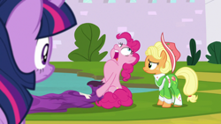 Size: 1920x1080 | Tagged: safe, screencap, character:applejack, character:pinkie pie, character:twilight sparkle, character:twilight sparkle (alicorn), species:alicorn, species:pony, episode:sparkle's seven, g4, my little pony: friendship is magic, apple chord, hot air balloon, twinkling balloon