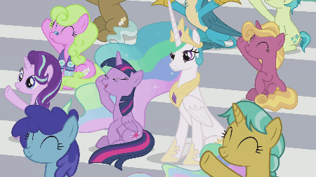 Size: 450x253 | Tagged: safe, screencap, character:citrine spark, character:cloudburst, character:daisy, character:fire quacker, character:gallus, character:princess celestia, character:sandbar, character:starlight glimmer, character:twilight sparkle, character:twilight sparkle (alicorn), species:alicorn, species:earth pony, species:pony, episode:2-4-6 greaaat, animated, background pony, chinese, clever musings, female, fire flicker, friendship student, jewelry, male, regalia, subtitles, traditional royal canterlot voice