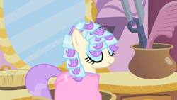 Size: 1280x720 | Tagged: safe, screencap, character:vera, species:earth pony, species:pony, episode:the show stoppers, g4, my little pony: friendship is magic, carousel boutique, female, mane styling, mare, mirror, solo, spa pony