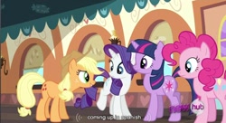 Size: 856x467 | Tagged: safe, screencap, character:applejack, character:pinkie pie, character:rarity, character:twilight sparkle, episode:mmmystery on the friendship express, g4, my little pony: friendship is magic, hub logo, spanish, youtube caption
