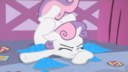 Size: 639x360 | Tagged: safe, screencap, character:sweetie belle, episode:for whom the sweetie belle toils, glitter, solo
