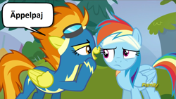 Size: 1279x719 | Tagged: safe, edit, edited screencap, screencap, character:rainbow dash, character:spitfire, species:pegasus, species:pony, episode:newbie dash, g4, my little pony: friendship is magic, anneli heed, apple, apple pie, dialogue, discovery family logo, female, food, image macro, mare, meme, pie, speech bubble, spitfire's nickname, swedish, swedish spitfire, translated in the comments, wonderbolts uniform, äppelpaj