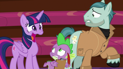 Size: 1280x720 | Tagged: safe, edit, edited screencap, screencap, character:on stage, character:spike, character:twilight sparkle, character:twilight sparkle (alicorn), species:alicorn, species:dragon, species:earth pony, species:pony, episode:horse play, g4, my little pony: friendship is magic, faec, female, majestic as fuck, male, mare, open mouth, stallion, twilight sparkle is best facemaker, twilynanas, wat