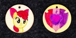 Size: 1024x513 | Tagged: safe, artist:malte279, character:apple bloom, species:earth pony, species:pony, g4, apple family member, craft, cutie mark, jewelry, necklace, pendant, traditional art, wood